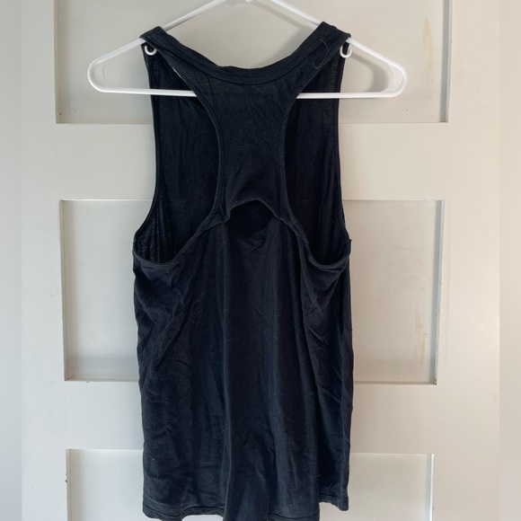 Minnesota workout tank - Picture 4 of 5